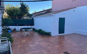 Preciosa casa entera con patio